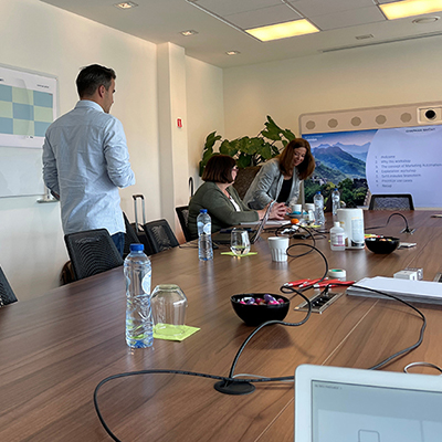 bas-workshop-client-customer-400